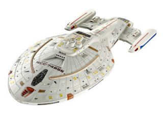 Star Trek USS Voyager Bausatz von Revell neu und OVP beleuchtbar