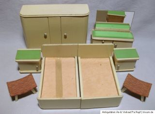 Uralt Konvolut Schlafzimmer Möbel für Puppenstube Holz um 1950