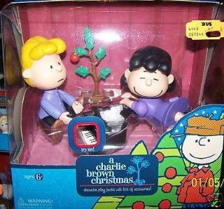 A Charlie Brown Christmas Peanuts Lucy & Schroeder Sports