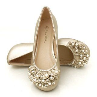 Wild Diva Larisa22 Flats Gold Shoes