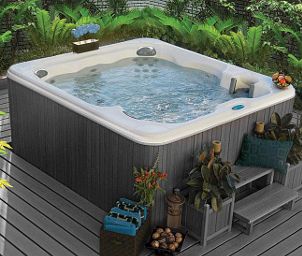 Common Hot Tub Features