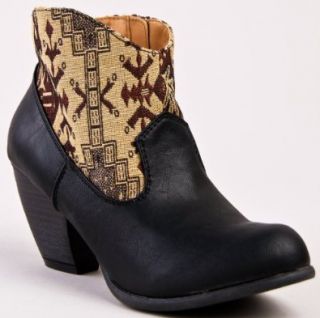 Qupid PRIORITY 19 Western Cowboy Heel Ankle Boot Shoes