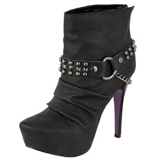 Toi et Moi Womens Sheryl 03 Black Studded Chain Ankle Booties