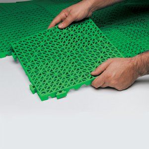 Poly Lock Green Vinyl Interlocking Drainage Floor Tile 12