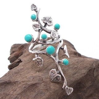Sterling Silver Beautiful Vine Leaves Round Turquoise Ring (Thailand