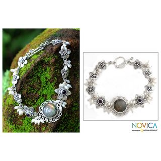 Sterling Silver Angelic Pearl Gemstone Bracelet (Indonesia