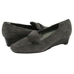 Vaneli Catline Grey Suede With Black Croco Print Pumps/Heels