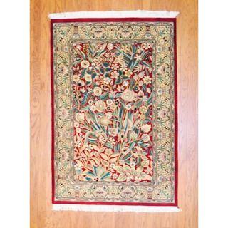 Pakistani Hand knotted Isfahan Red/ Green Wool Rug (41 x 61